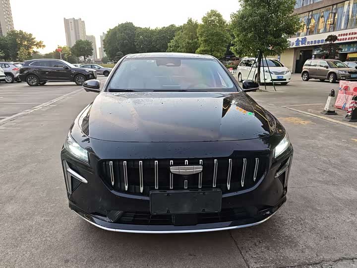 Geely Preface L 2024 2024款 油混 1.5TD 天宫版