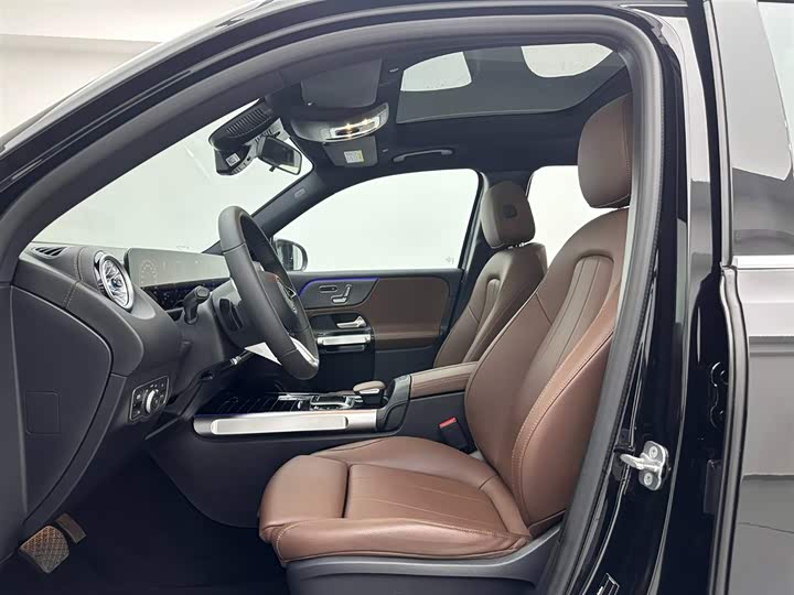 Mercedes-Benz GLB-Class 2024 2024款 GLB 220 时尚型