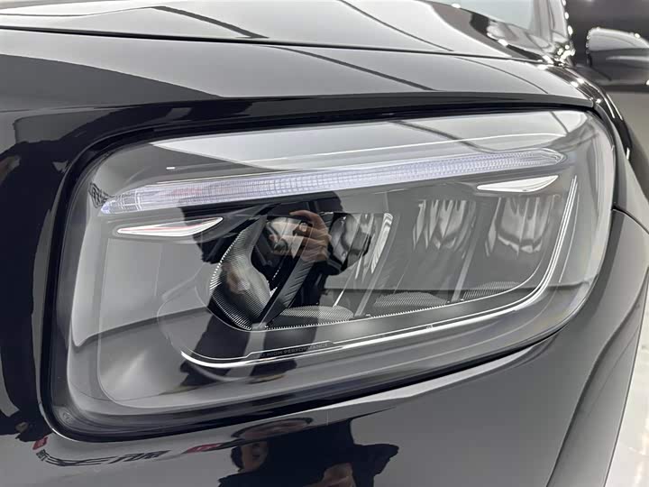 Mercedes-Benz GLB-Class 2024 2024款 GLB 220 时尚型