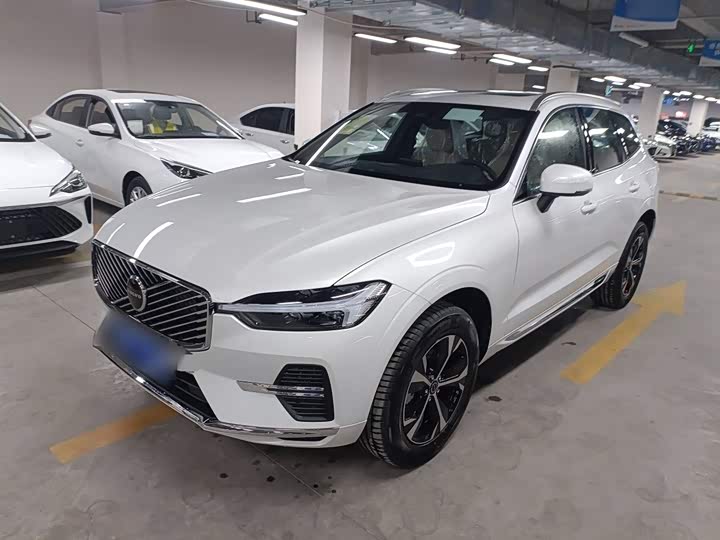 Volvo XC60 2026 2026款 B5 四驱智逸豪华版