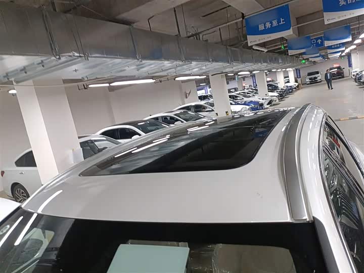 Volvo XC60 2026 2026款 B5 四驱智逸豪华版