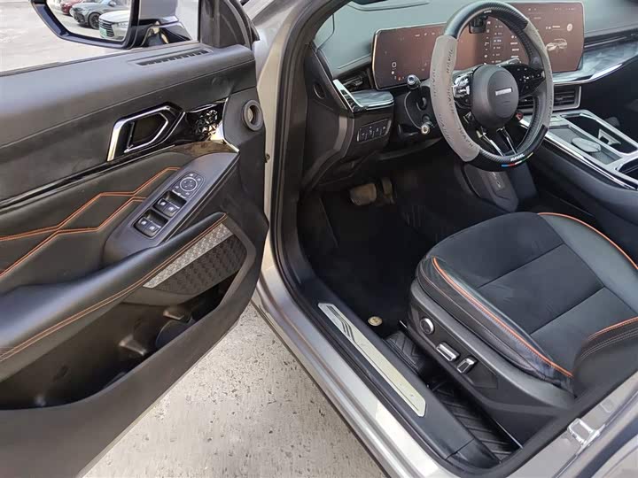 Haval F7 (Monster) 2022 2022款 2.0T 智尊四驱版