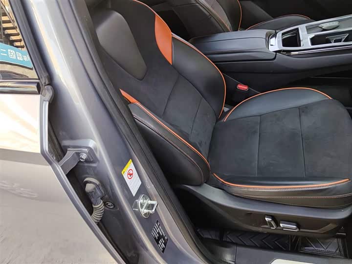 Haval F7 (Monster) 2022 2022款 2.0T 智尊四驱版