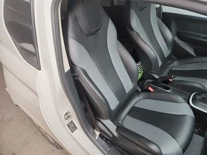 Roewe Clever 2022 2022款 311km元气啵啵版