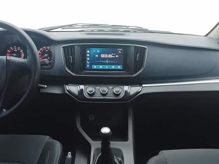 Dongfeng Forthing Lingzhi M5 2023 2023款 M5L 1.6L 舒适型 7座