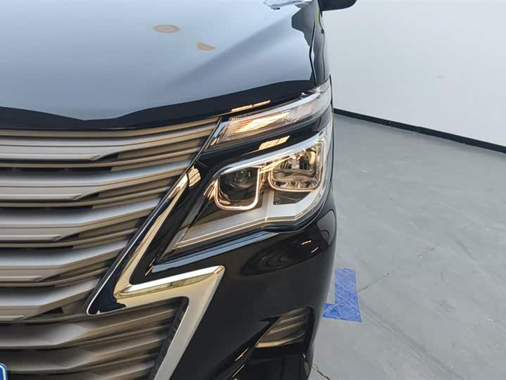 Dongfeng Forthing Lingzhi M5 2023 2023款 M5L 1.6L 舒适型 7座