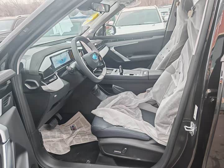 Geely Atlas L 2024 2024款 1.5TD DCT尊贵版