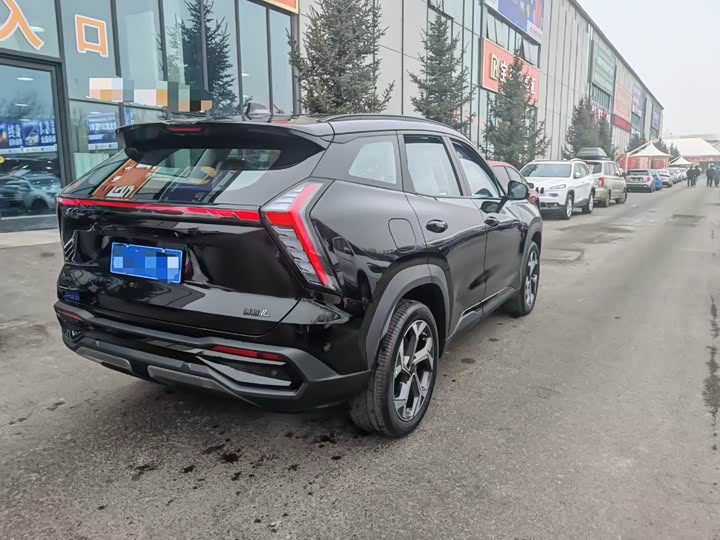 Geely Atlas L 2024 2024款 1.5TD DCT尊贵版