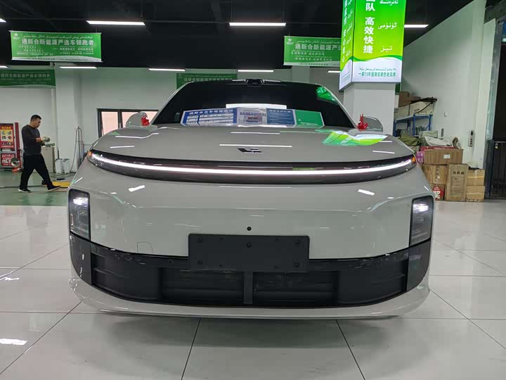 LiXiang L6 2025 2025款 Pro 智能焕新版