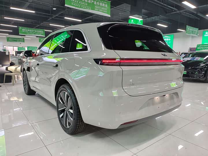 LiXiang L6 2025 2025款 Pro 智能焕新版