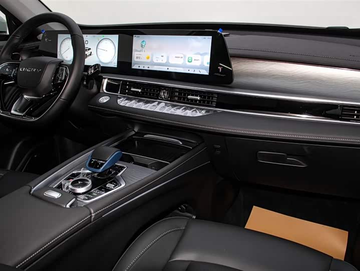 Chery Tiggo 8 Pro Hybrid 2025 2025款 冠军版 1.5T 100km 尊贵型