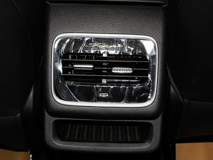 Chery Tiggo 8 Pro Hybrid 2025 2025款 冠军版 1.5T 100km 尊贵型