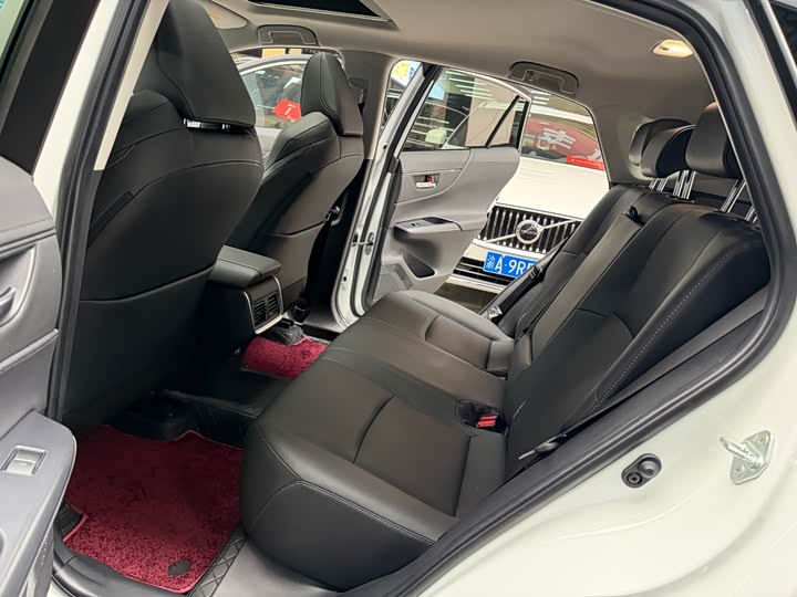 Toyota Venza 2024 2024款 2.0L CVT两驱豪华版