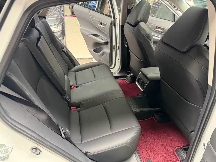 Toyota Venza 2024 2024款 2.0L CVT两驱豪华版