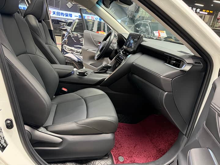 Toyota Venza 2024 2024款 2.0L CVT两驱豪华版