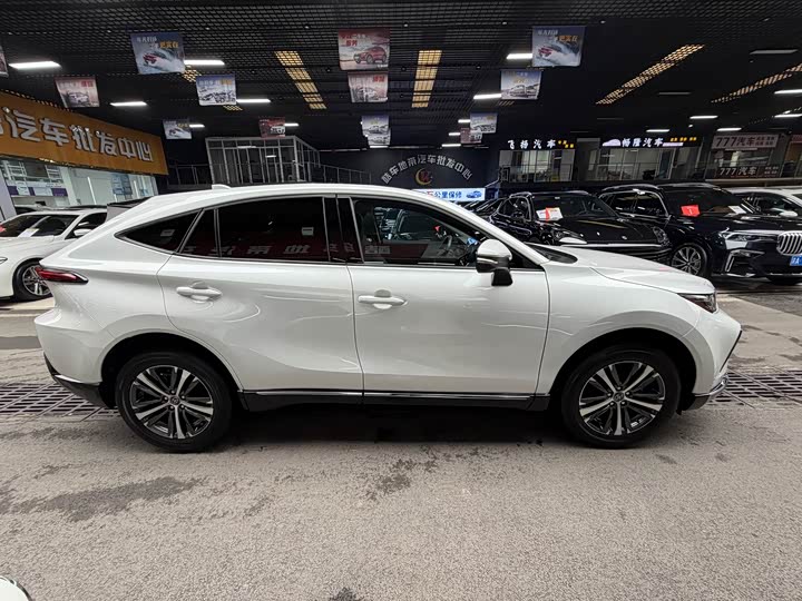 Toyota Venza 2024 2024款 2.0L CVT两驱豪华版