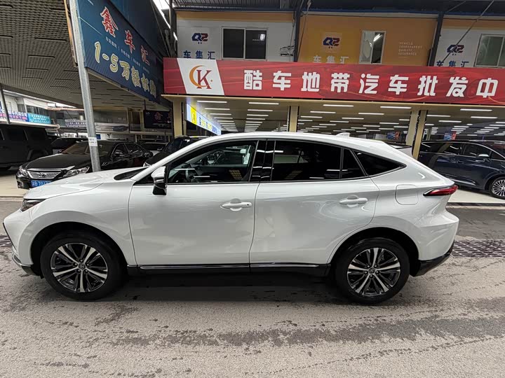 Toyota Venza 2024 2024款 2.0L CVT两驱豪华版