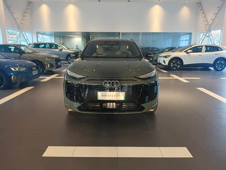 Audi Q6L e-tron 2026 2026款 首发领航版