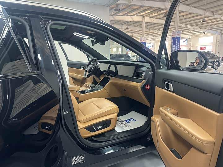 LiXiang One 2021 2021款 增程6座版