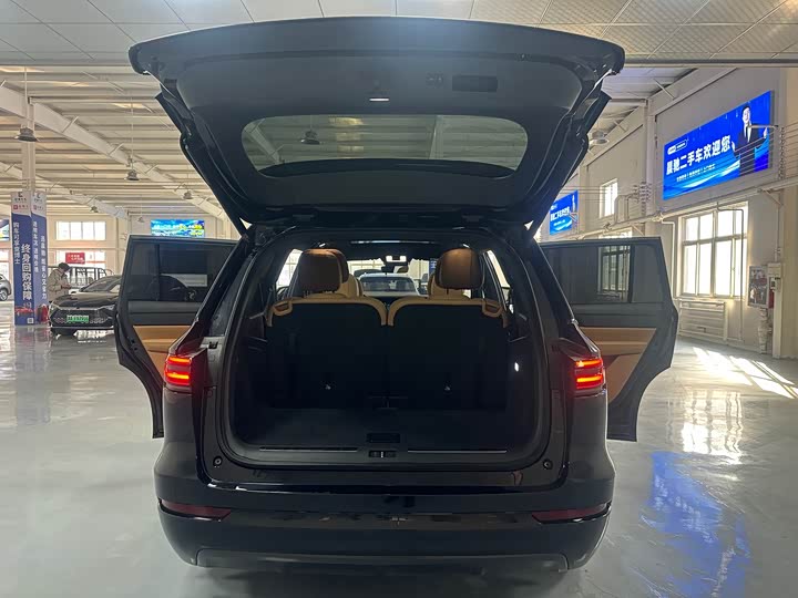 LiXiang One 2021 2021款 增程6座版