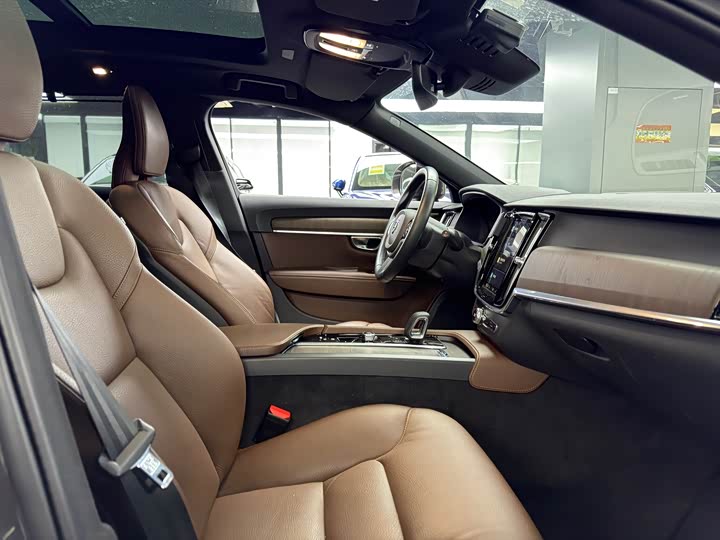 Volvo V90 2022 2022款 Cross Country B5 AWD 智远版