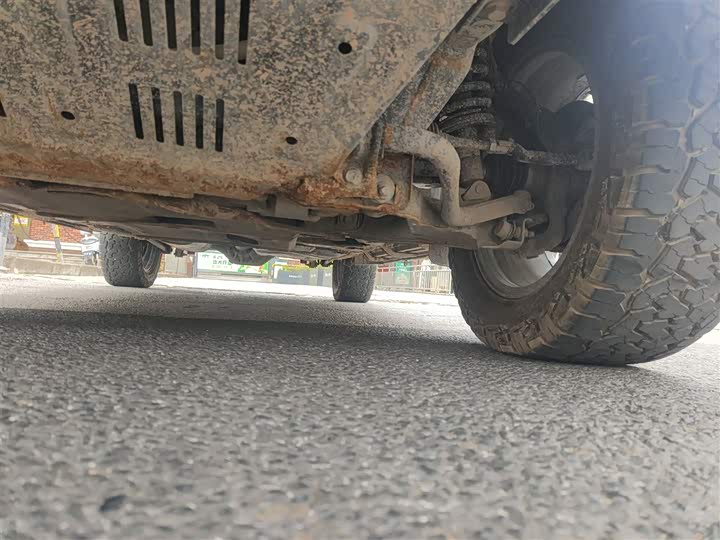 Nissan Terra 2020 2020款 2.5L XV 4WD 自动四驱旗舰版