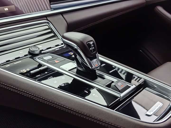 Porsche Panamera Hybrid 2022 2022款 Panamera 4 E-Hybrid 铂金版 2.9T