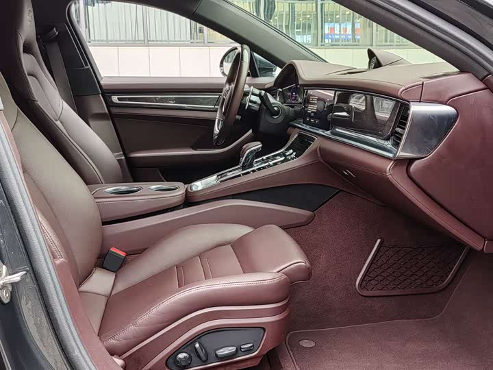 Porsche Panamera Hybrid 2022 2022款 Panamera 4 E-Hybrid 铂金版 2.9T