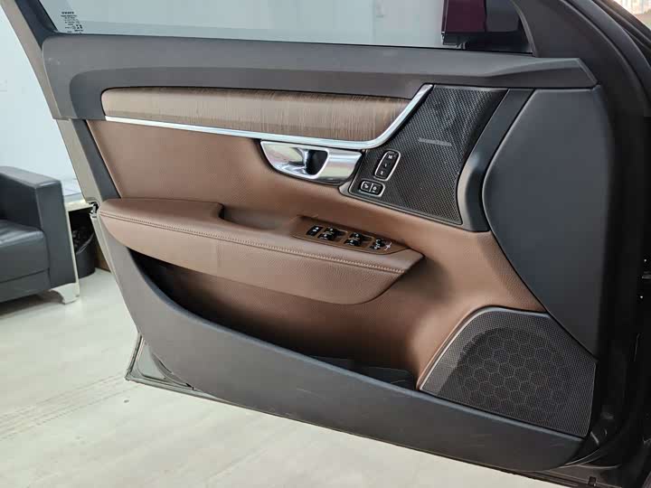 Volvo V90 2021 2021款 Cross Country B5 AWD 智远版