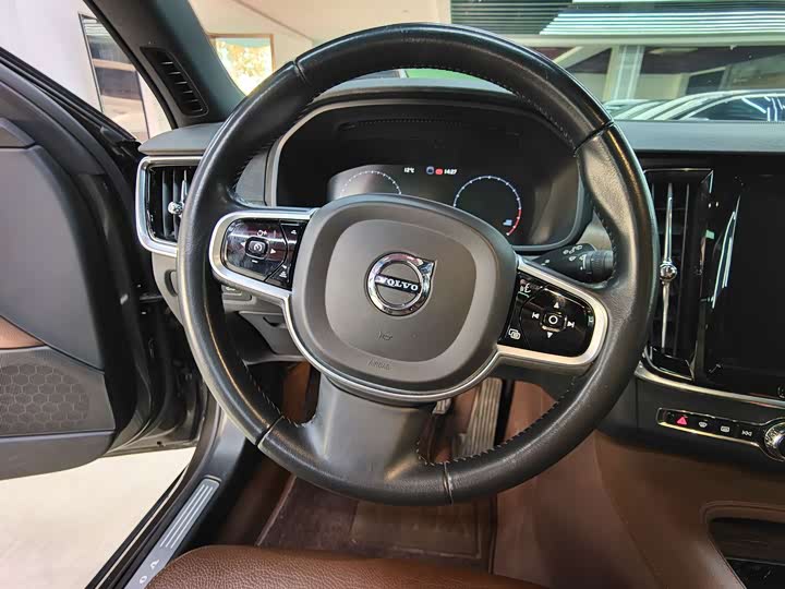 Volvo V90 2021 2021款 Cross Country B5 AWD 智远版