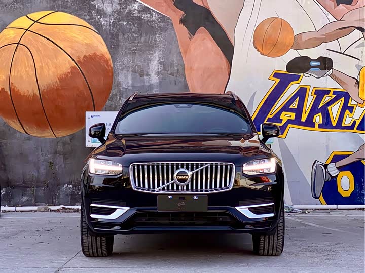 Volvo XC90 2025 2025款 B6 智逸豪华版 7座