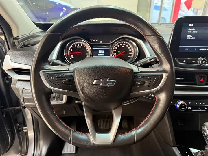 Chevrolet Orlando 2020 2020款 轻混 Redline 530T 自动纵享版（5+2款）