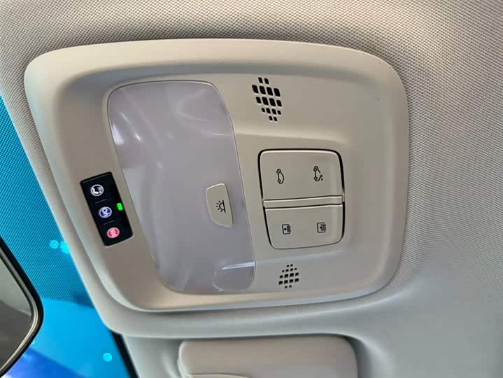 Chevrolet Orlando 2020 2020款 轻混 Redline 530T 自动纵享版（5+2款）