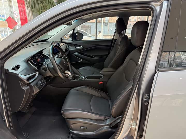 Chevrolet Orlando 2020 2020款 轻混 Redline 530T 自动纵享版（5+2款）