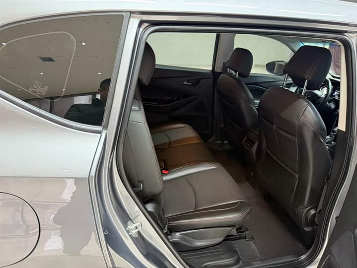 Chevrolet Orlando 2020 2020款 轻混 Redline 530T 自动纵享版（5+2款）