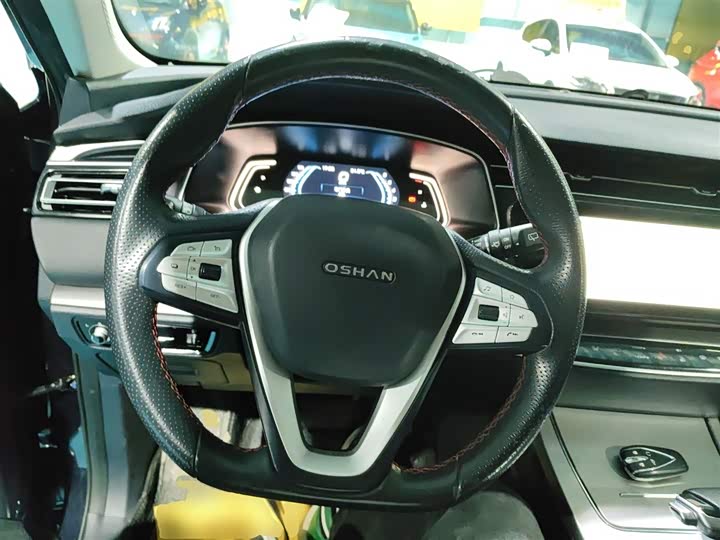 Changan Oshan X7 2021 2021款 1.5T 自动尊享型