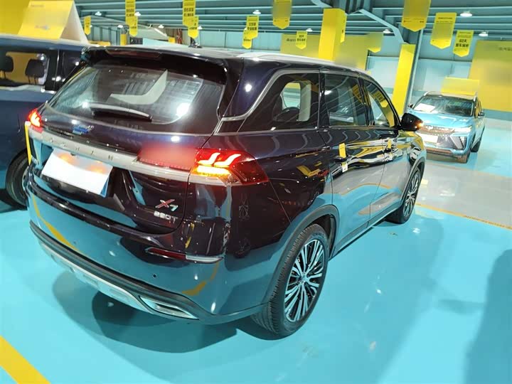 Changan Oshan X7 2021 2021款 1.5T 自动尊享型