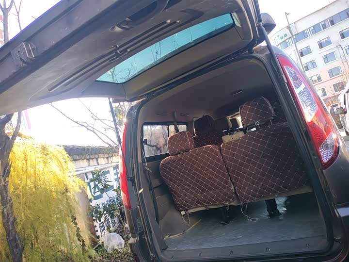 Foton G5 2020 2020款 2.0L长轴平顶9座多用途乘用车1TZS