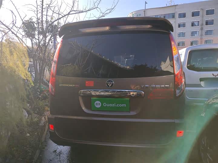 Foton G5 2020 2020款 2.0L长轴平顶9座多用途乘用车1TZS