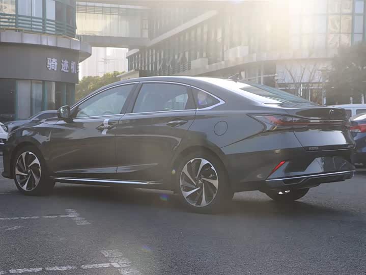 Changan Raeton Plus 2023 2023款 1.5T DCT旗舰型