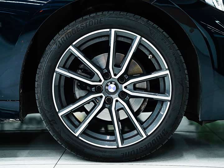 BMW 3 Series 2025 2025款 325Li M运动套装