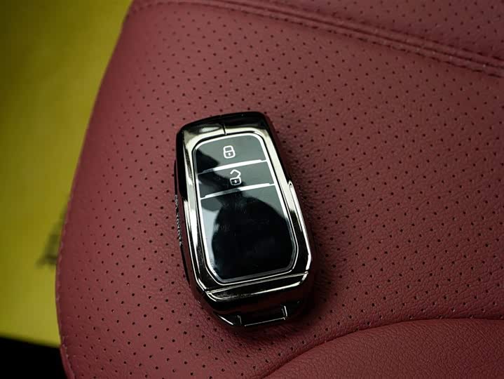 Toyota Highlander 2024 2024款 2.5L智能电混双擎两驱精英版 5座