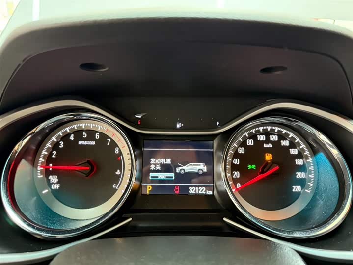 Chevrolet Orlando 2020 2020款 轻混 Redline 530T 自动纵享版（5+2款）