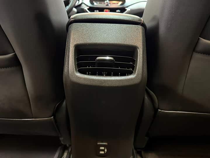 Chevrolet Orlando 2020 2020款 轻混 Redline 530T 自动纵享版（5+2款）