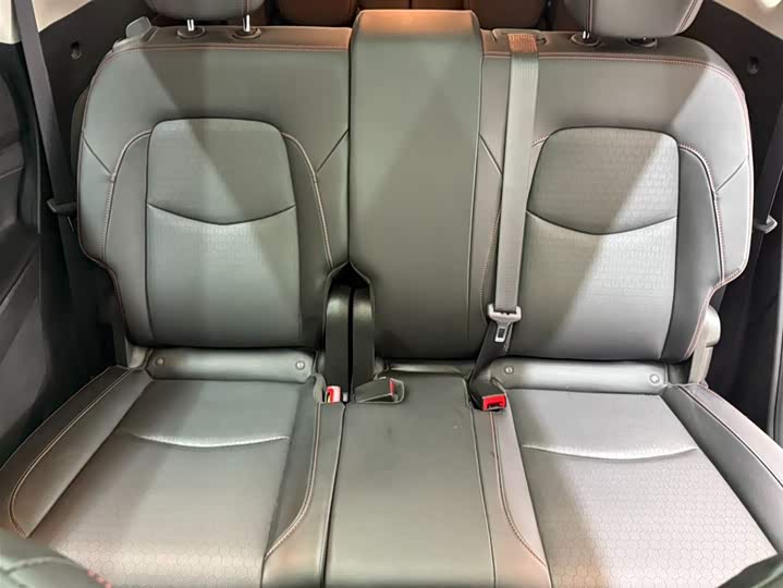 Chevrolet Orlando 2020 2020款 轻混 Redline 530T 自动纵享版（5+2款）