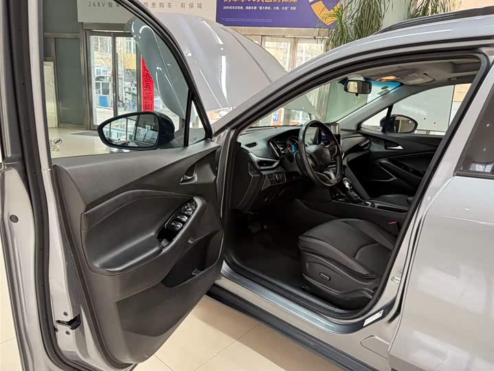 Chevrolet Orlando 2020 2020款 轻混 Redline 530T 自动纵享版（5+2款）