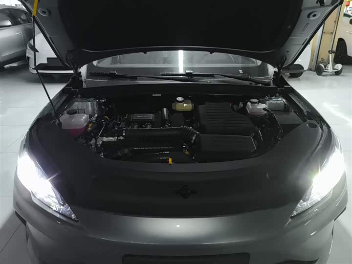 BYD Seal 05 DM-i Hybrid 2025 2025款 DM-i 智驾版 55KM豪华型