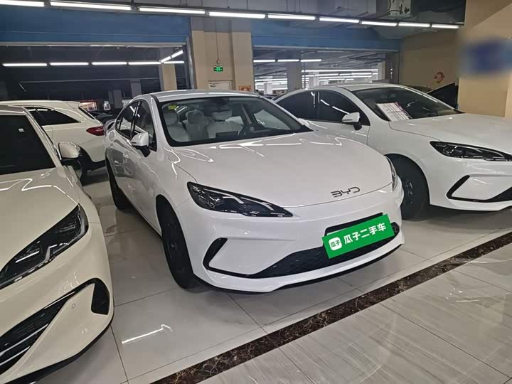 2025 BYD Seal 05 DM-i Hybrid