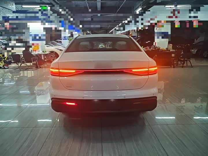 BYD Seal 05 DM-i Hybrid 2025 2025款 DM-i 智驾版 55KM豪华型