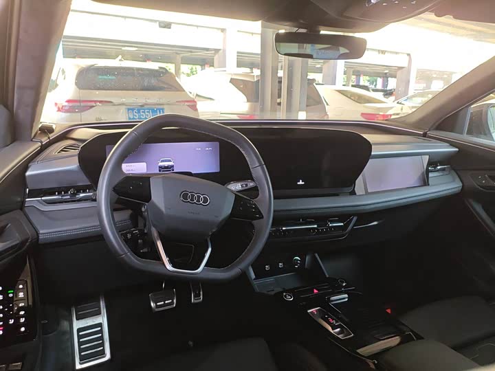 Audi Q6L e-tron 2026 2026款 首发领航版